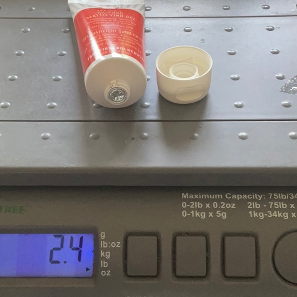 FIRST AID BEAUTY (FAB) Skin Rescue Oil-Free Mattifying Gel, NWT - Picture 5 of 5